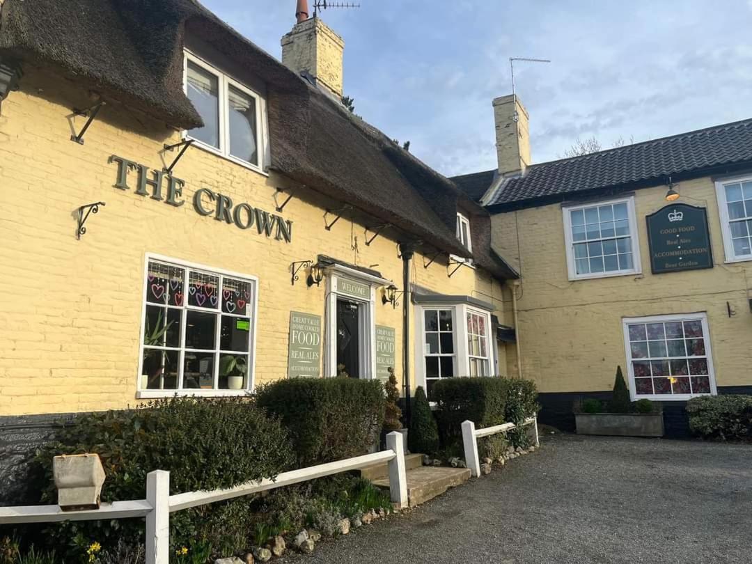 The Crown, Smallburgh Ngoại thất bức ảnh